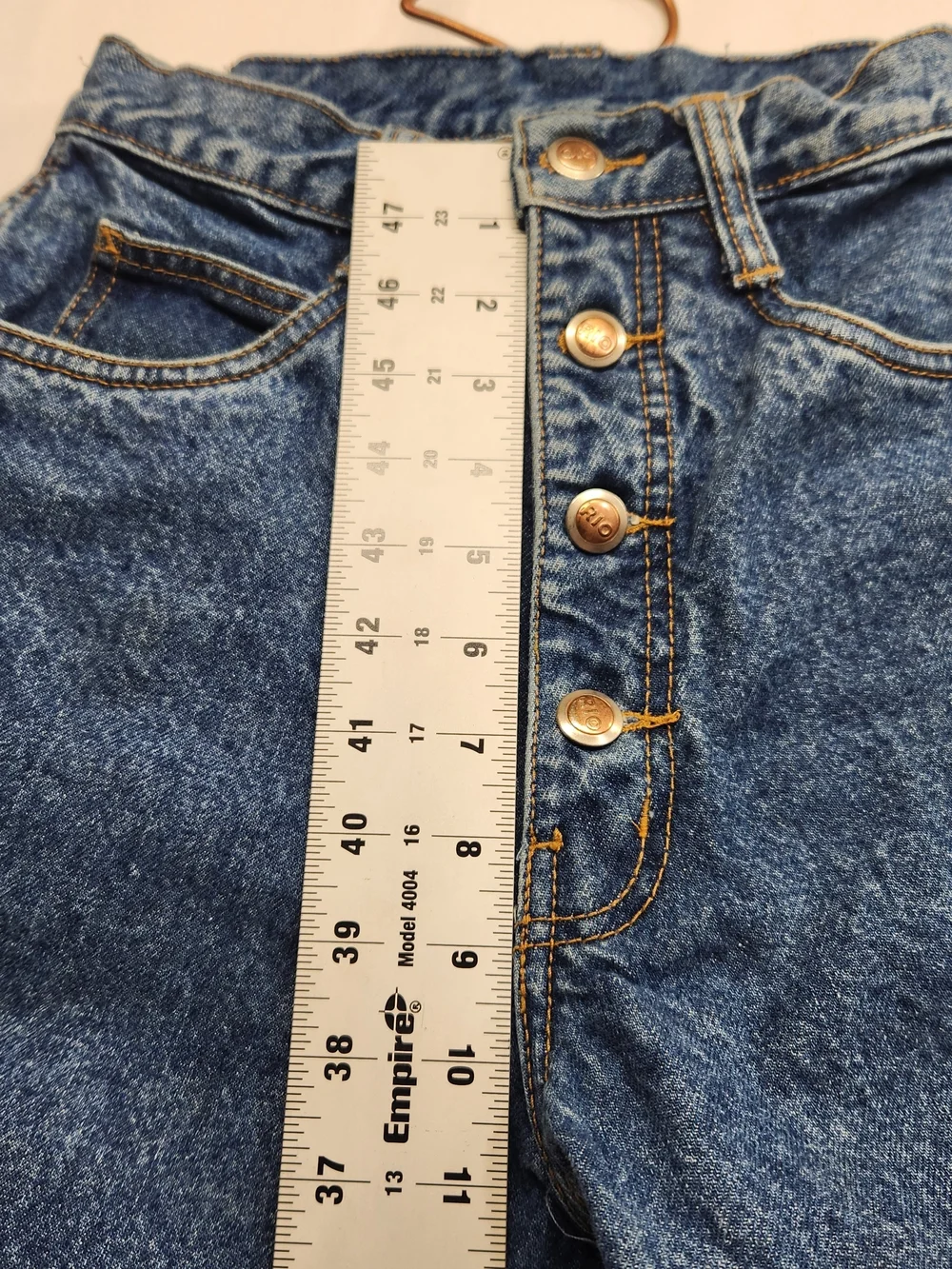 ⭐️Vintage Rio High Waisted Tapered Leg Denim Mom Jeans Button Fly Size 9